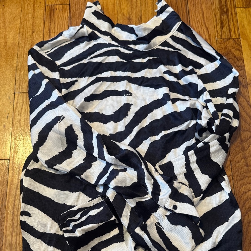 H&M Black and White Zebra Print  Blouse(worn once)
